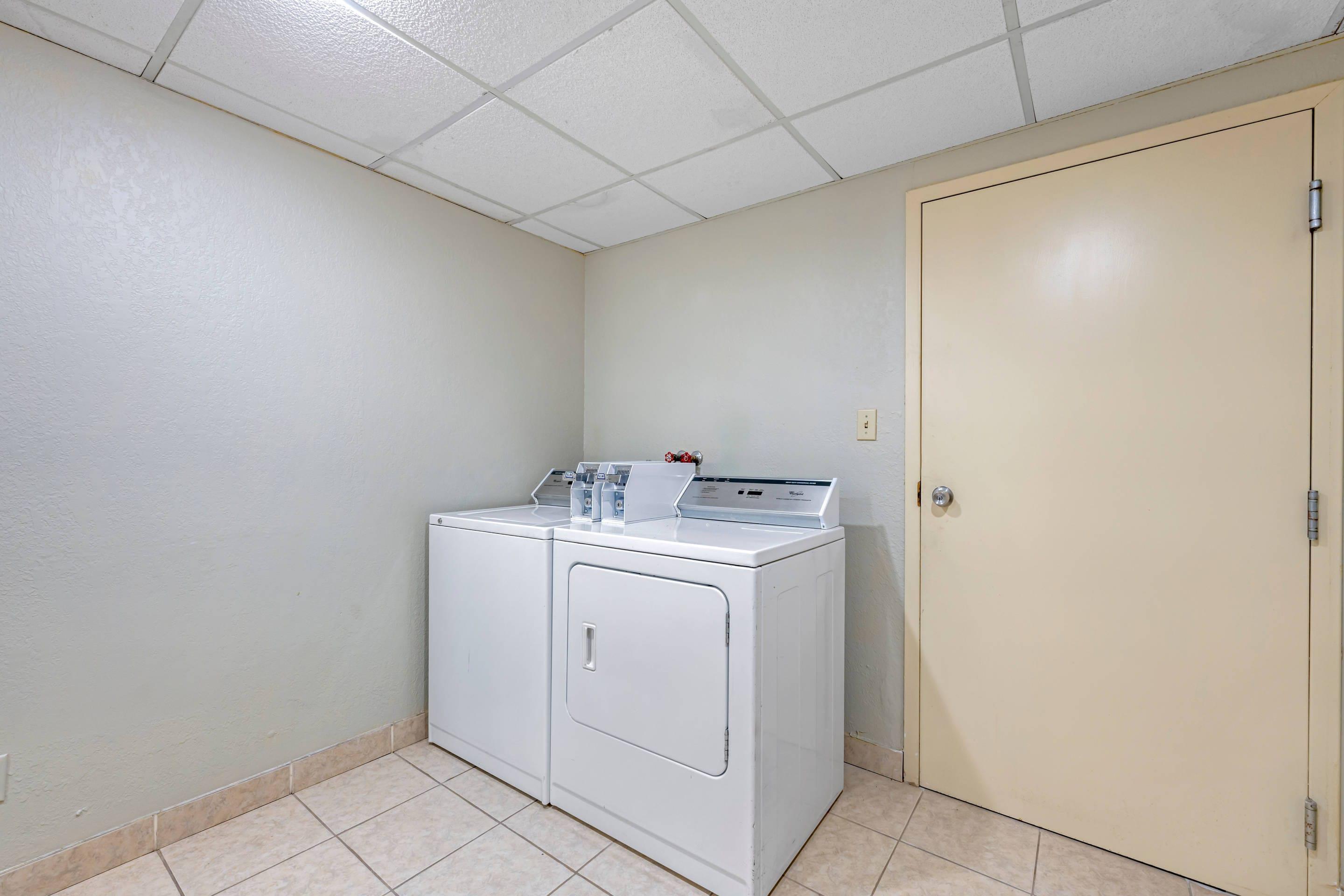 Guest laundry facilities | Quality Inn and Suites Lincoln