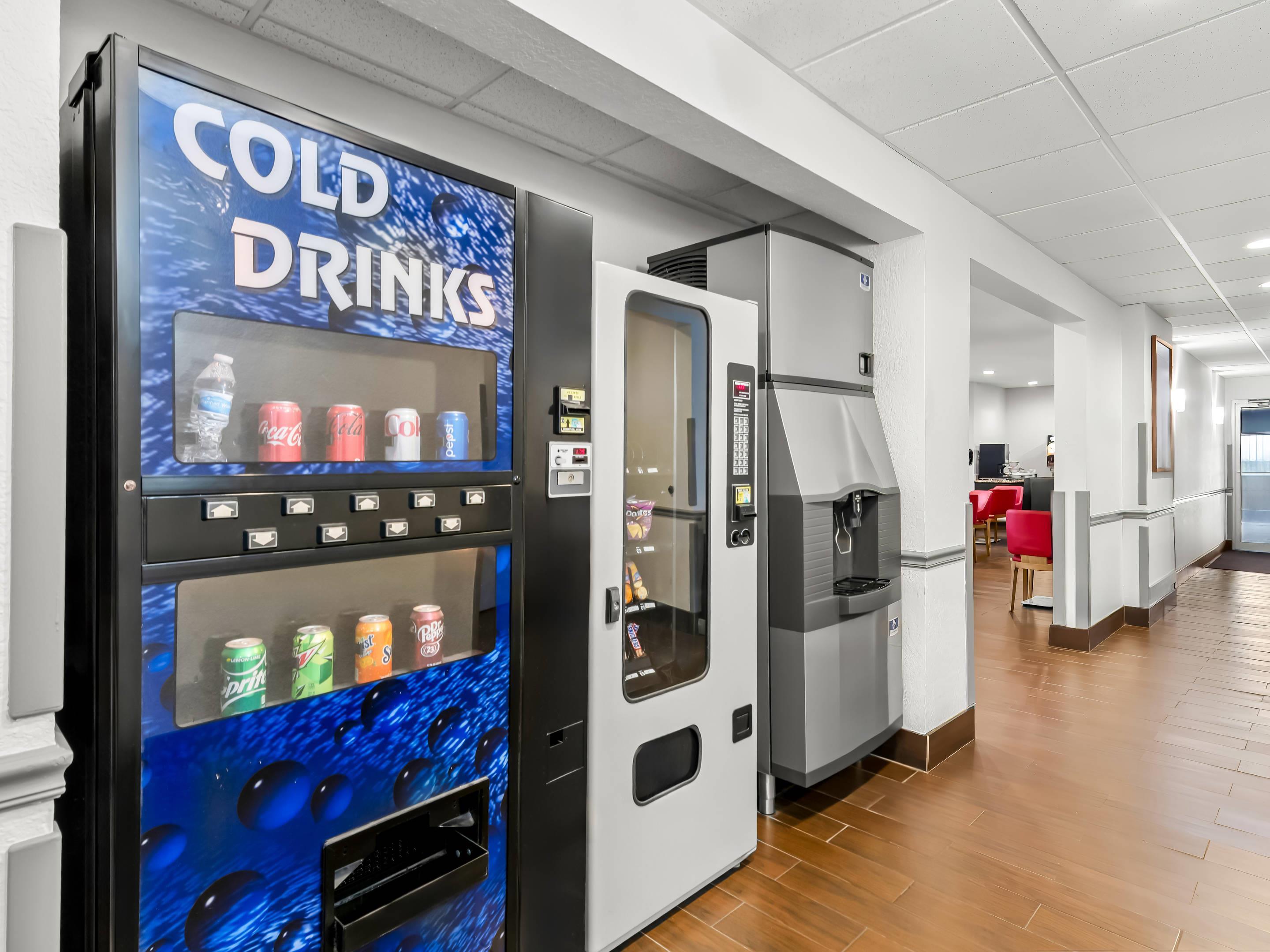 Hotel vending area | Comfort Inn & Suites Bellevue - Omaha Offutt AFB