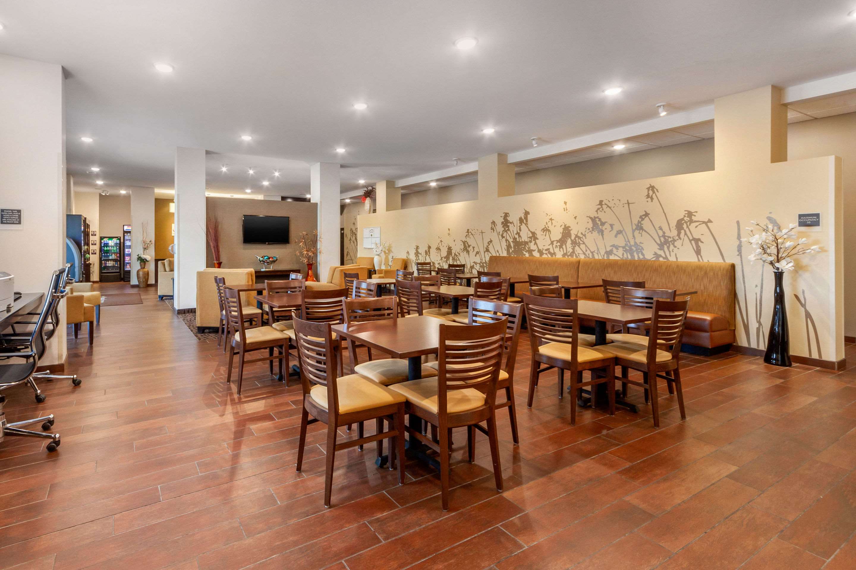 Breakfast area