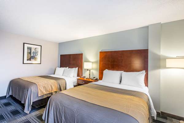  - Comfort Inn Ralston Arena Omaha - I-80, Exit 445