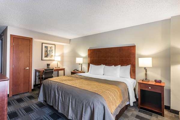  - Comfort Inn Ralston Arena Omaha - I-80, Exit 445