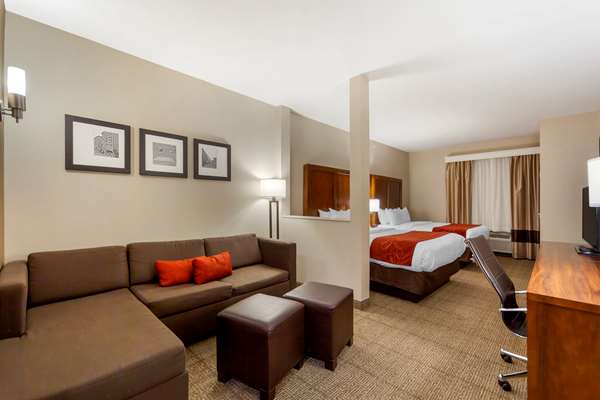 Suite - Comfort Suites La Vista - I-80, Exit 442