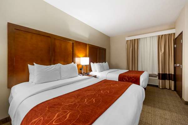 Suite - Comfort Suites La Vista - I-80, Exit 442