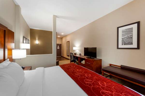 Suite - Comfort Suites La Vista - I-80, Exit 442