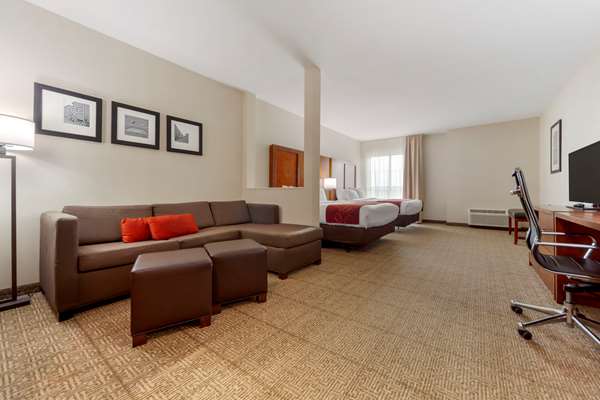Suite - Comfort Suites La Vista - I-80, Exit 442