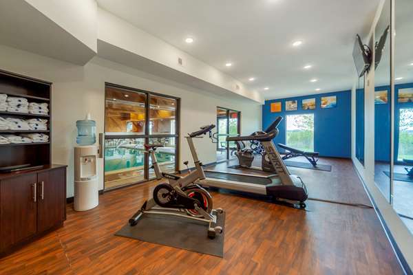 Fitness/ Exercise Room - Comfort Suites La Vista - I-80, Exit 442