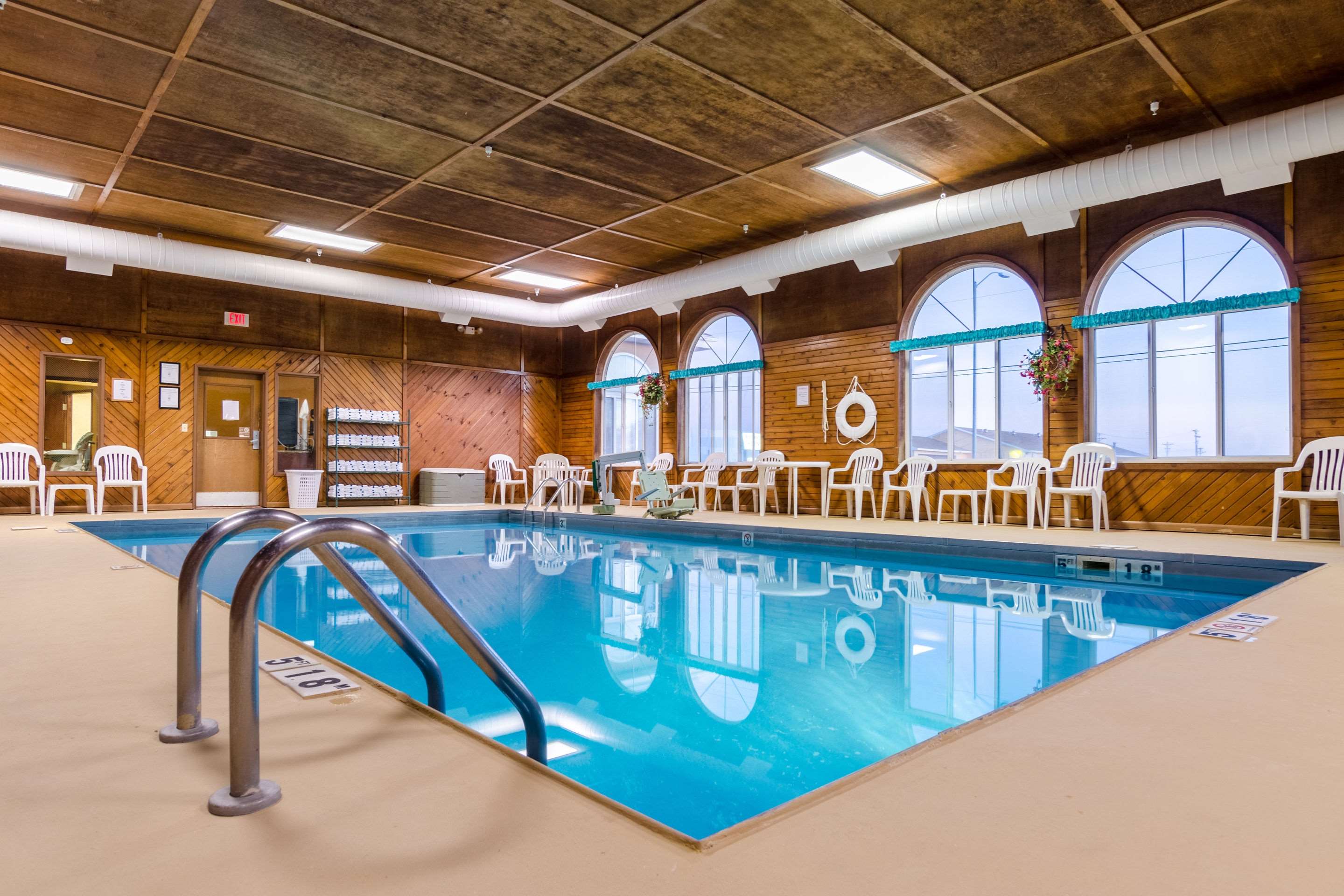 Indoor heated pool | Quality Inn Alliance