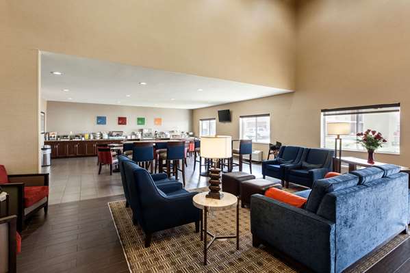  - Comfort Suites Northeast Lincoln