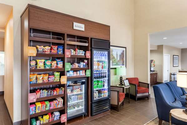  - Comfort Suites Northeast Lincoln