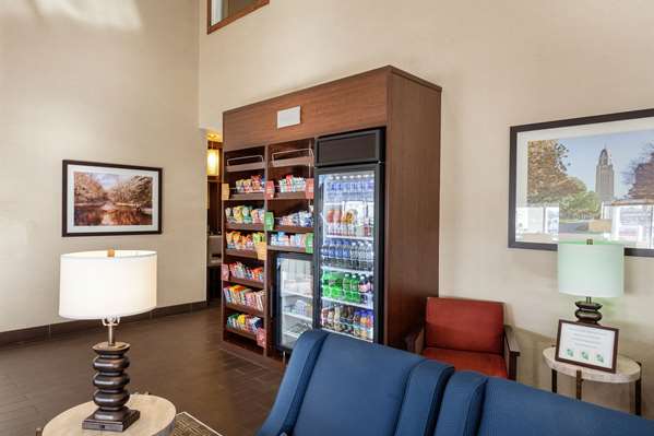  - Comfort Suites Northeast Lincoln