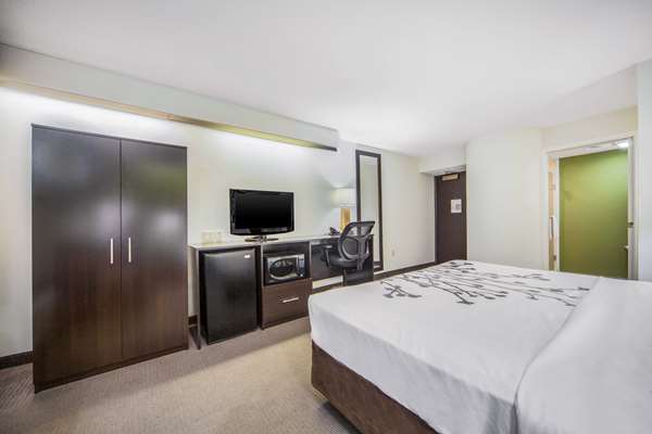  - Sleep Inn & Suites Columbus