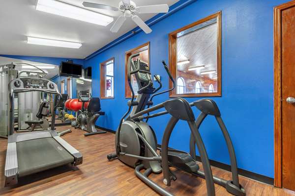 Fitness/ Exercise Room - Comfort Inn Valentine