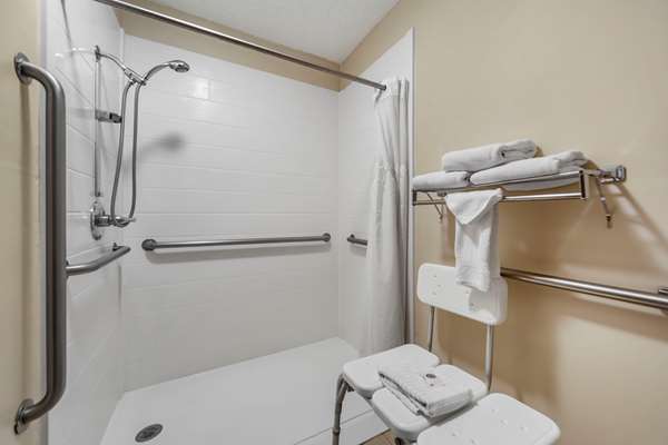  - Comfort Inn Valentine