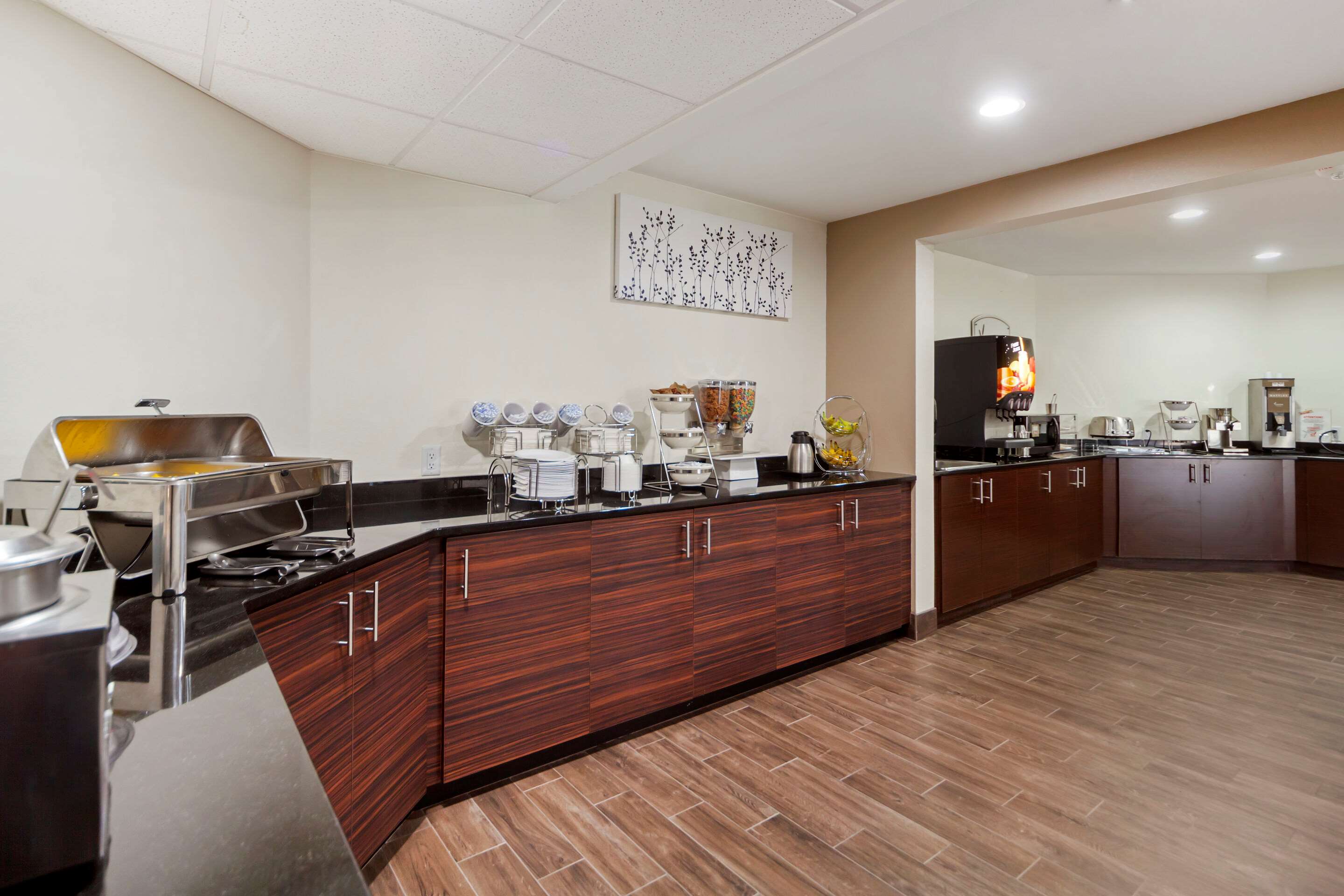 Breakfast area | Sleep Inn