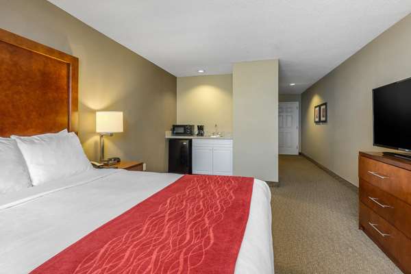  - Comfort Inn & Suites North Conway