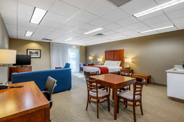 Suite - Comfort Inn & Suites North Conway