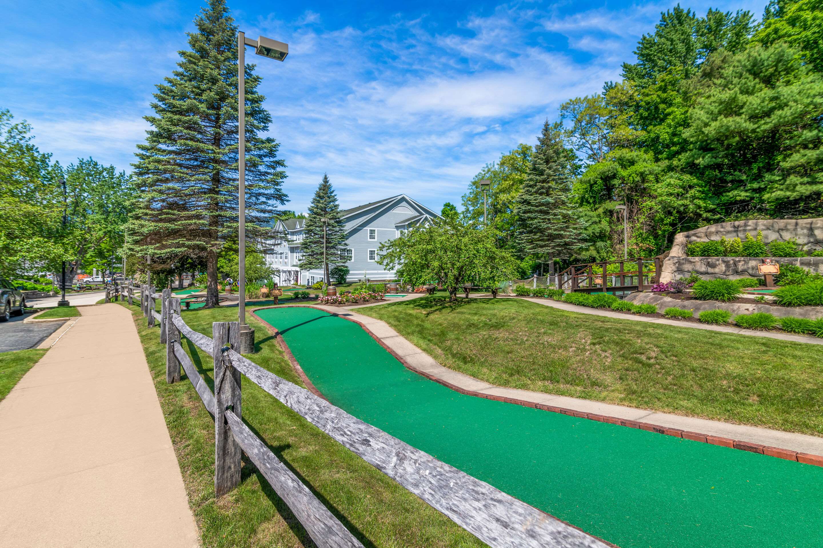 Golf Course | Comfort Inn & Suites North Conway