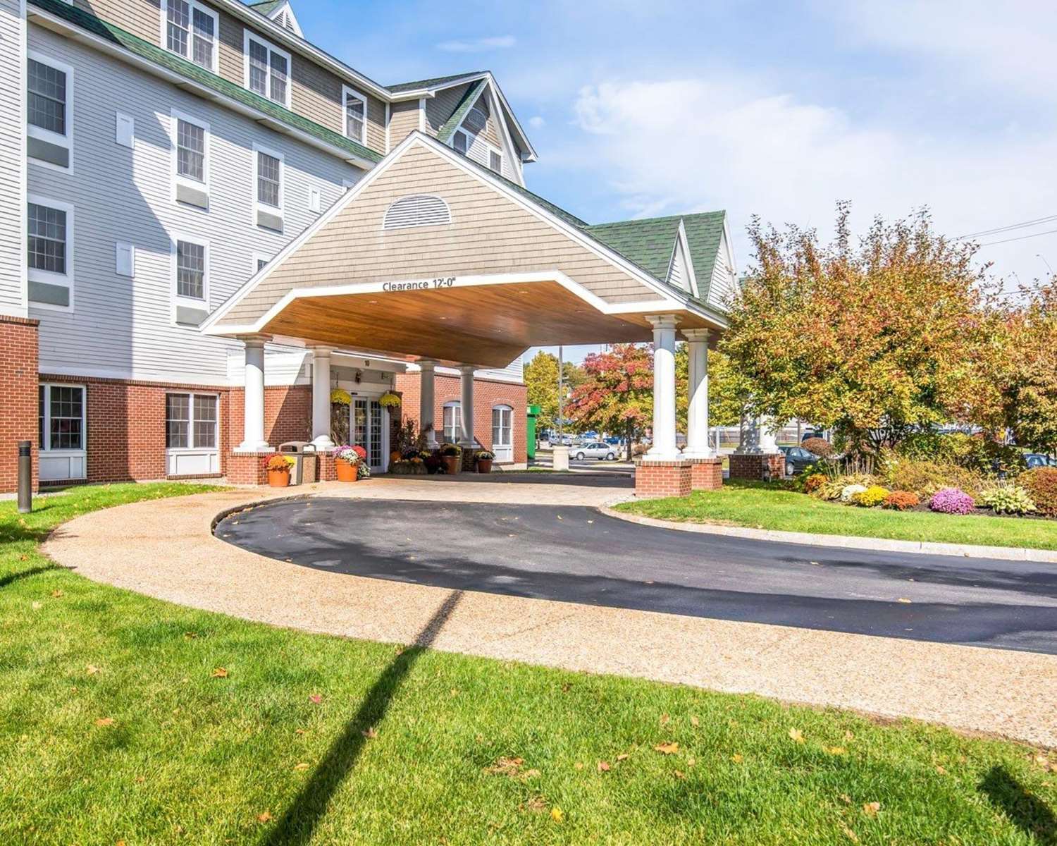 Comfort Inn & Suites Dover, NH See Discounts