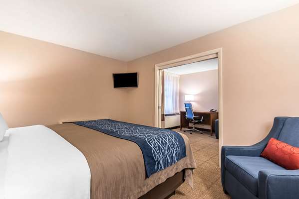 Suite - Comfort Inn Concord