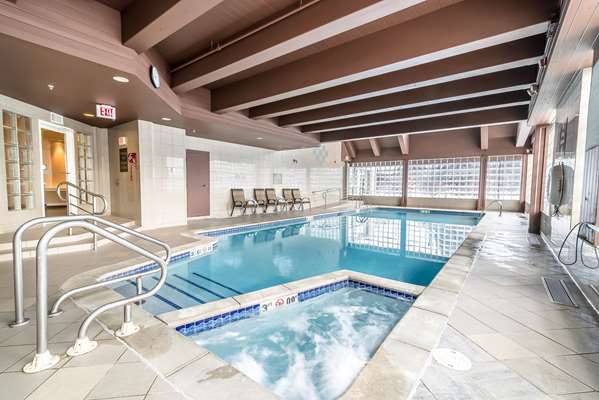 Pool - Comfort Inn Concord