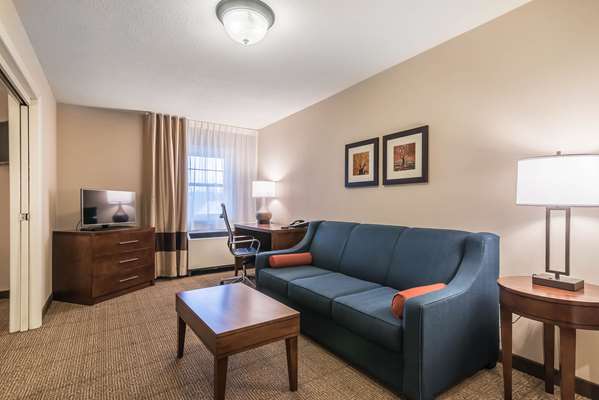 Suite - Comfort Inn Concord