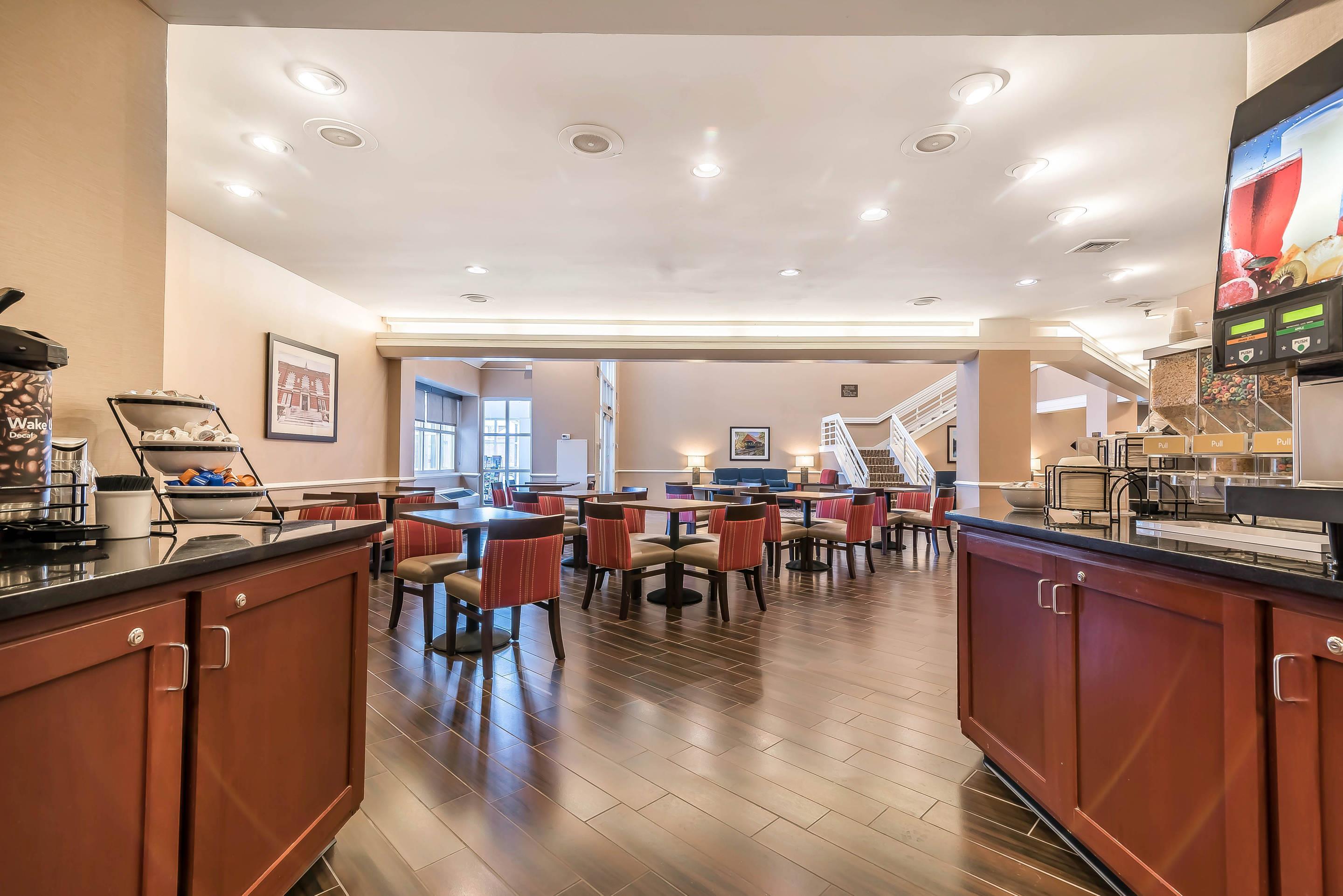 Breakfast area
