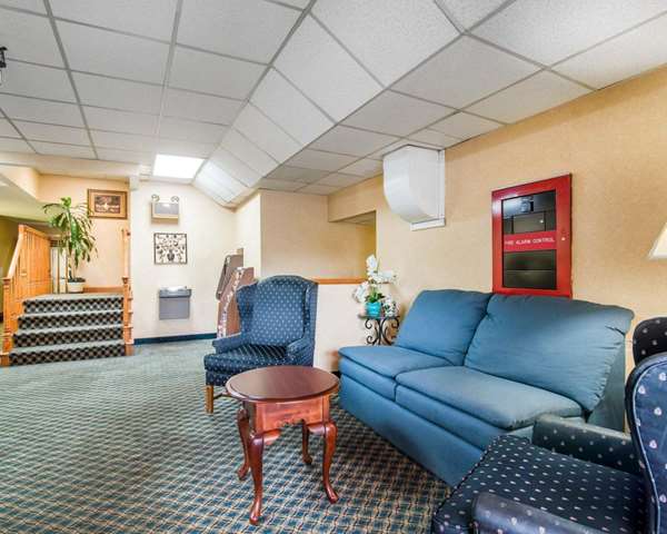  - Econo Lodge Manchester