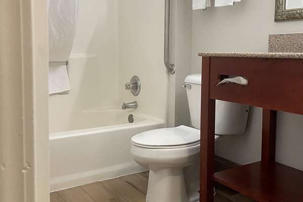  - Quality Inn Merrimack