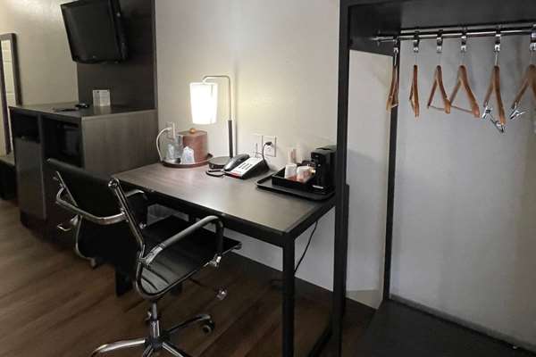  - Quality Inn Merrimack