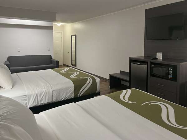  - Quality Inn Merrimack