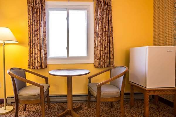  - Rodeway Inn Lincoln