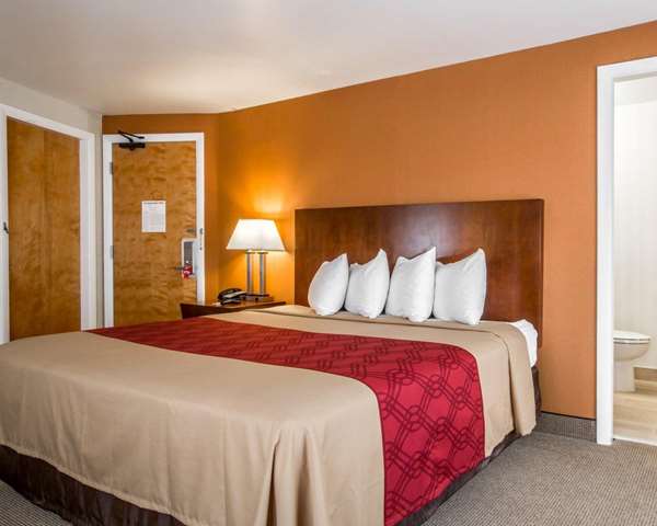  - Econo Lodge West Ossipee