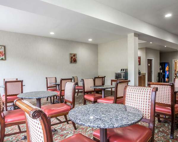 Amenities - Econo Lodge West Ossipee