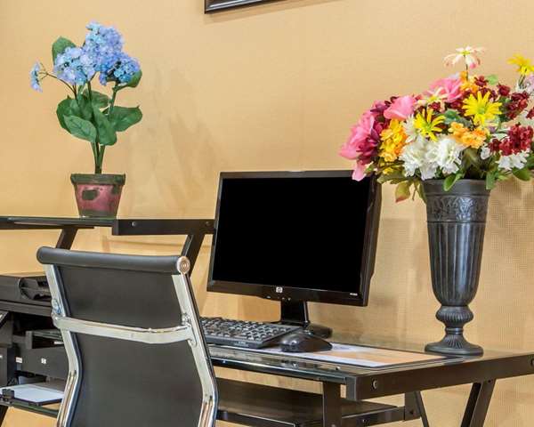 Conference Area - Econo Lodge West Ossipee