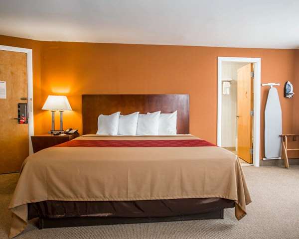  - Econo Lodge West Ossipee