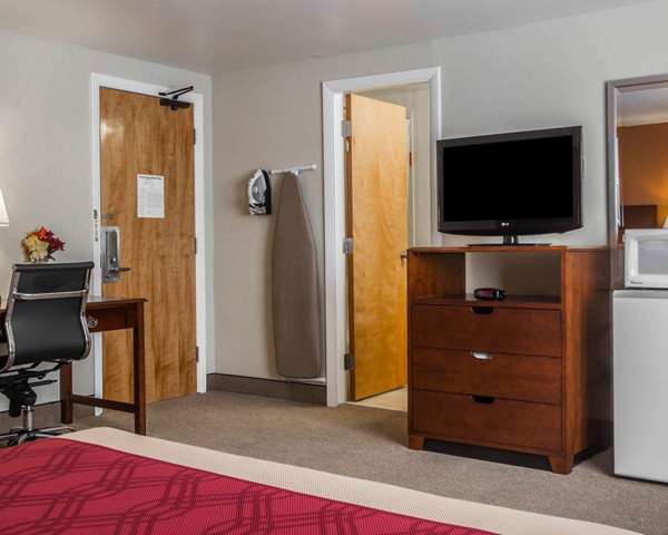  - Econo Lodge West Ossipee