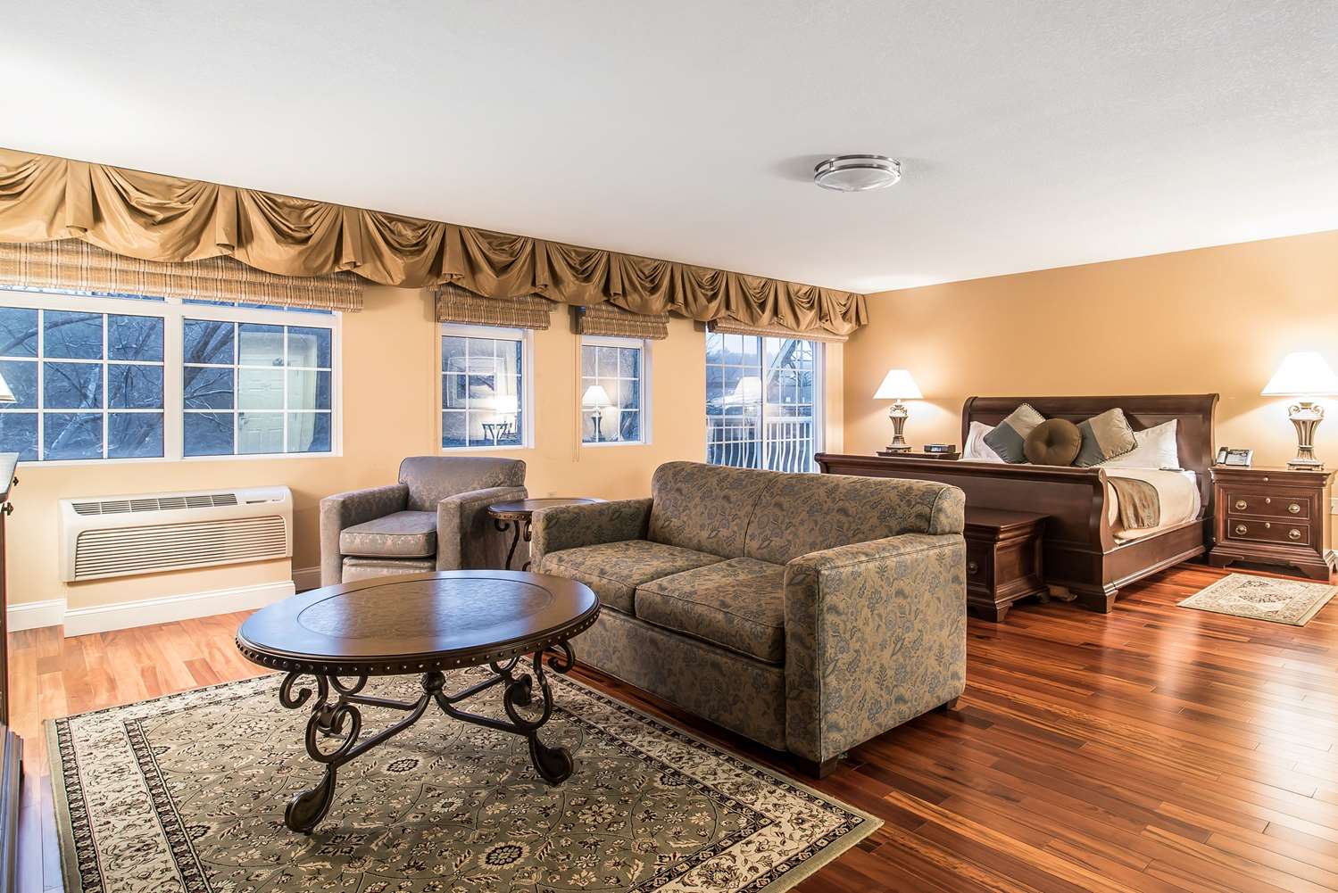 Riverside Hotel West Chesterfield, NH See Discounts