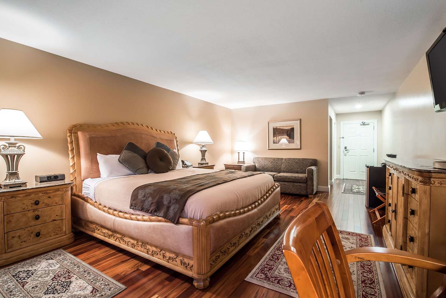 Riverside Hotel West Chesterfield, NH See Discounts