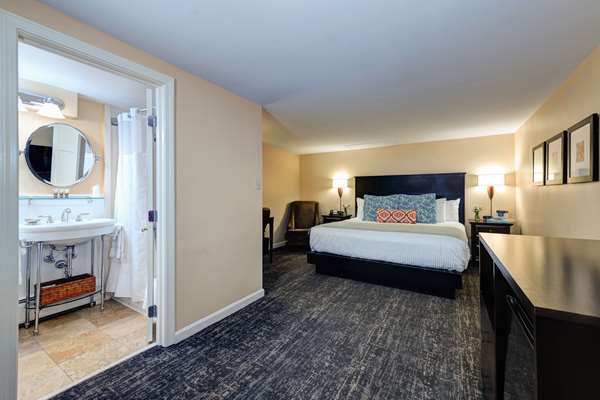  - Port Inn Portsmouth