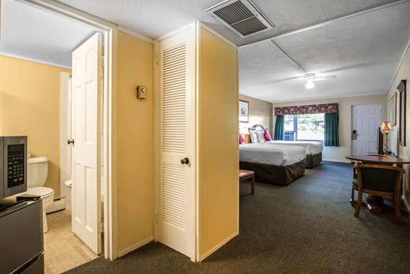 Suite - Econo Lodge Tilton