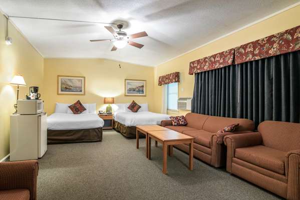 Suite - Econo Lodge Tilton
