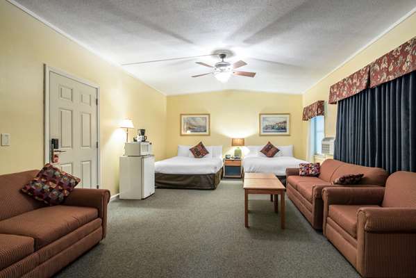 Suite - Econo Lodge Tilton