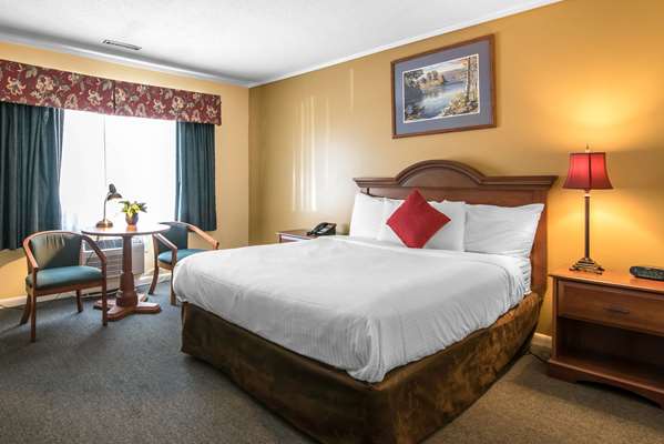  - Econo Lodge Tilton