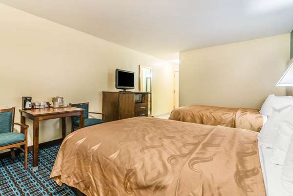  - Quality Inn Loudon