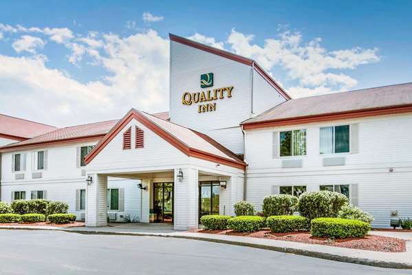 Exterior view - Quality Inn Loudon