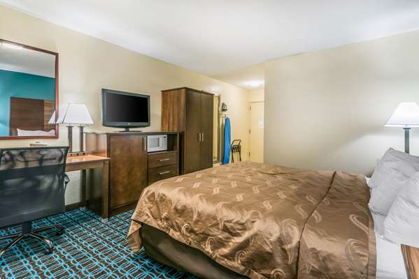  - Quality Inn Loudon