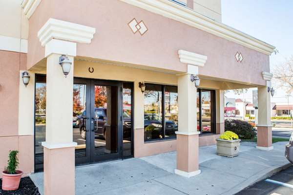 Exterior view - Quality Inn Vineland