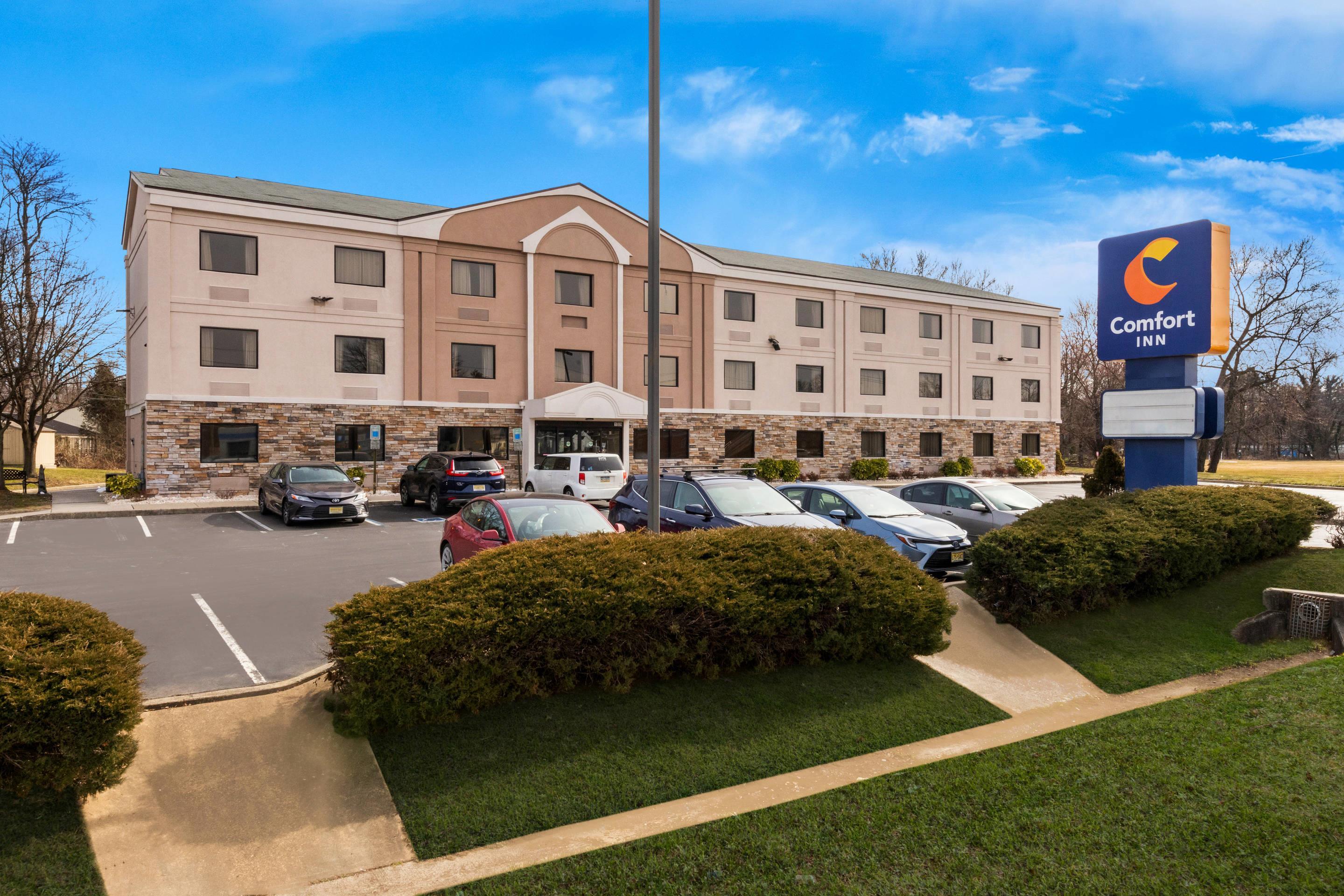 Hotel exterior | Comfort Inn Bordentown near NJ Turnpike