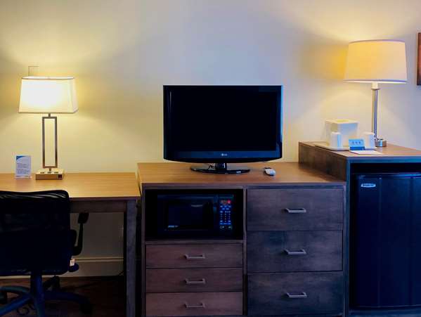  - Clarion Hotel & Conference Center Toms River