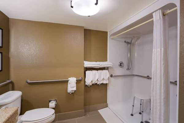  - Comfort Suites North Brunswick